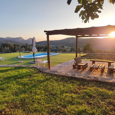 Вилла Cortijo Rural Gumeo Малага Экстерьер фото